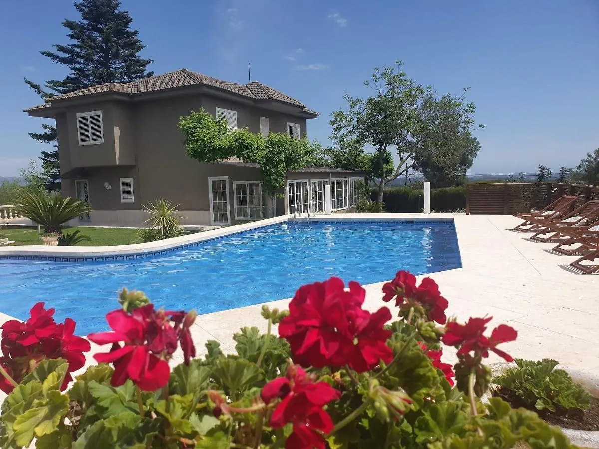 Catalunya Casas Close To Salou And Just Steps From The Village! Alcover