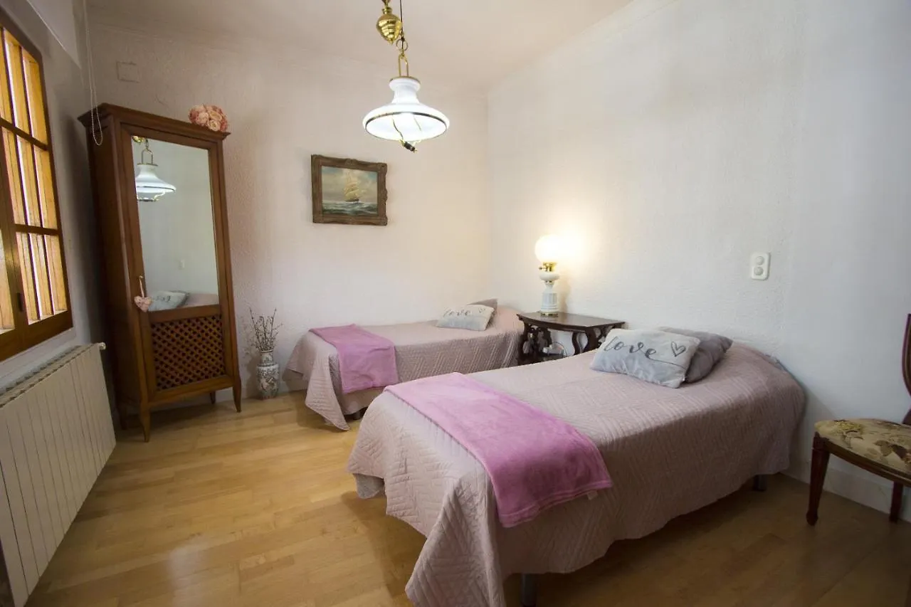 Catalunya Casas Close To Salou And Just Steps From The Village! Alcover